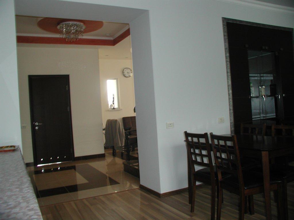 Hotel Grig Yerevan Ngoại thất bức ảnh