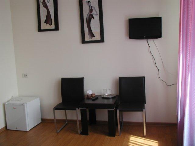 Hotel Grig Yerevan Ngoại thất bức ảnh